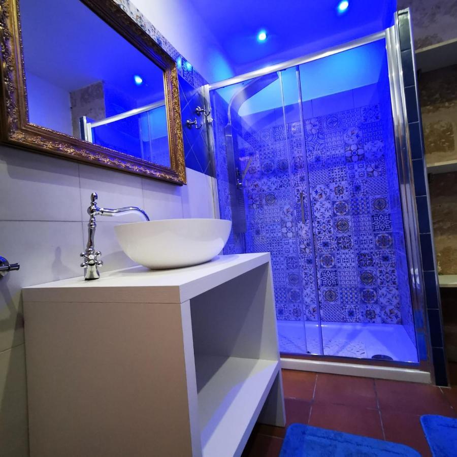 Room N.22 Suite & Apartment ตารันโต ภายนอก รูปภาพ